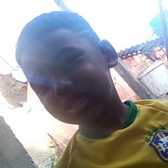 Thais Farias