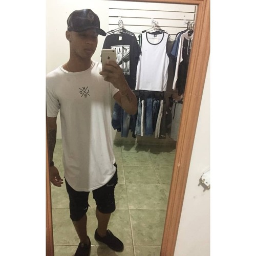 Lc Santos’s avatar
