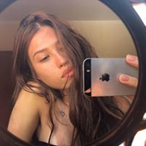 Gabriela Penholato’s avatar