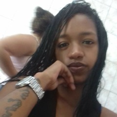 laryssinha