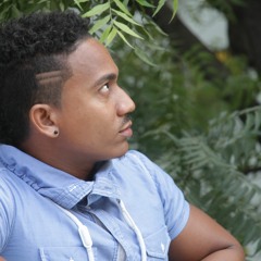 Eastwood Bèt Nan Look