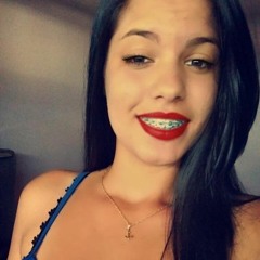 Rafaela Carvalho