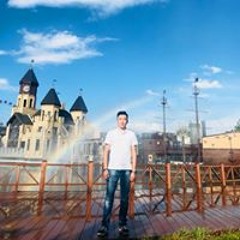 Д. Ганхөлөг