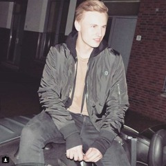 Tom