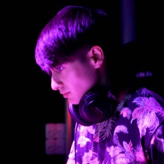 Nico Vaax / KnowVaax