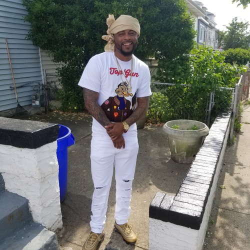 26 Black and Yellow Remix (Blue and White)