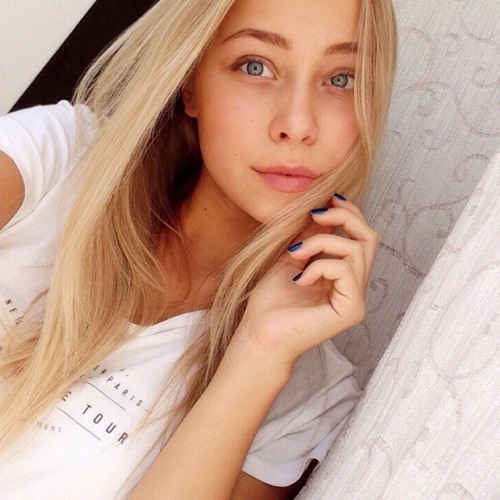 Alisha Kol’s avatar