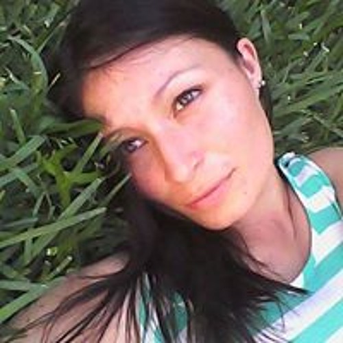 Nora Garcia’s avatar