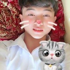 CậU Bé VàNg