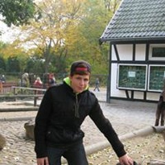 Валик Плюснин