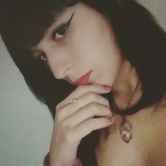 Lívia Medeiros