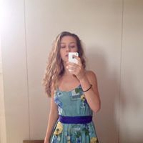 Bella Walz’s avatar