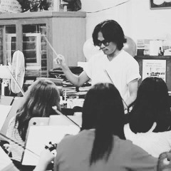 TWIN BANANA MASQUERADE