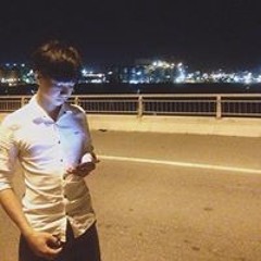 Vang Công Phạm