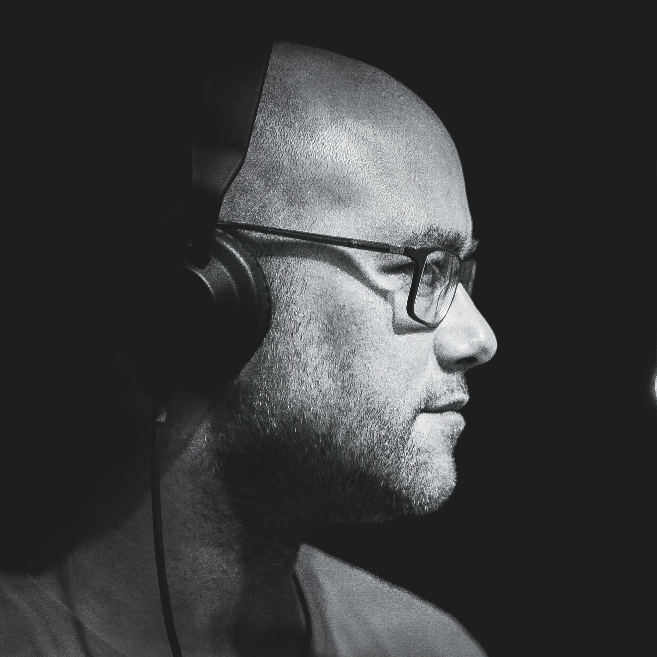 MUTAKOM podcast artwork