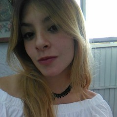 Juliie Dee La Rosaa