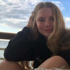 Theresa Skov
