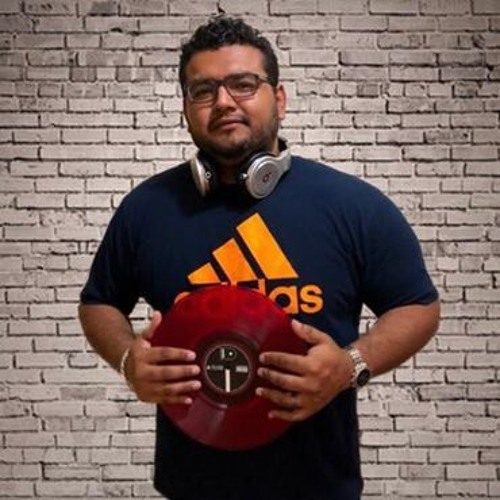 Stream Milton Aguilar music Listen to songs, albums, playlists for