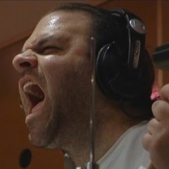 היא לא תדע - דני סנדרסון בהופעה חיה