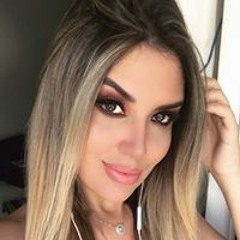 Maíra Bullos