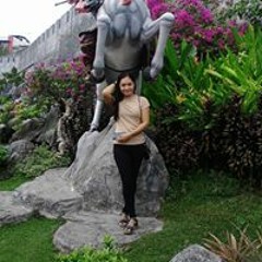 Risa Putri AR AR