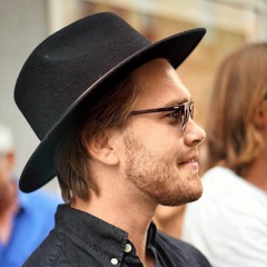 Christoffer Roos