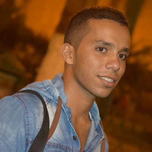 هات ايدك تحضن ايدي 😍💙.mp3