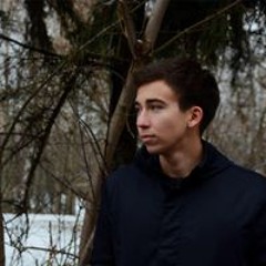 Михаил Петров