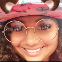 LIZBETH ESCOBAR