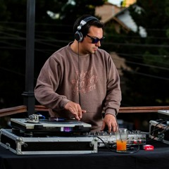 Dj Tian one (Seba Muñoz)