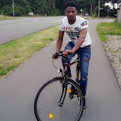mussie tesfit