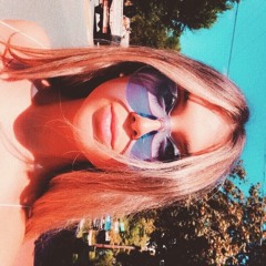 Ava Angeloni