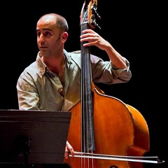 Juan Carlos Baeza (Contrabajo/Bandoneon)
