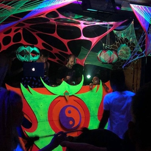 Grotesk - Freaky Forest [ 150 ]