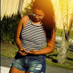 Nicole Martins Melo