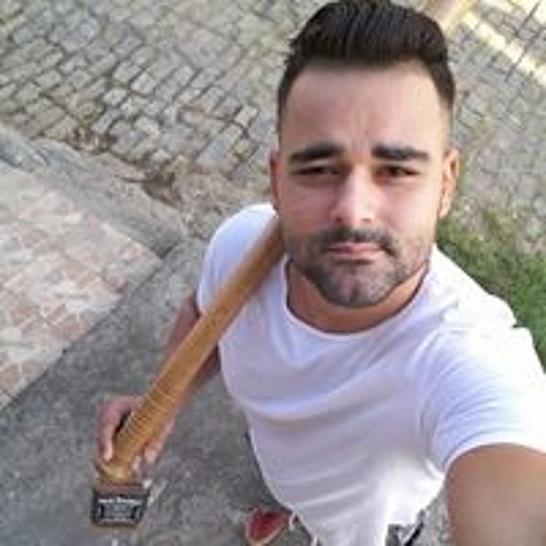 Roberto Malak’s avatar