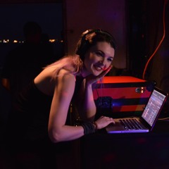 DJ Debz
