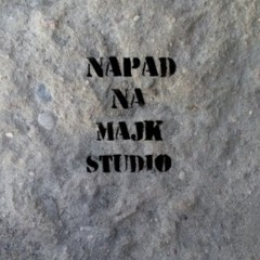 Napad na majk studio