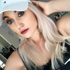 DèeDèe Jean