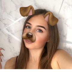 Chloe Blunt New