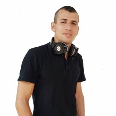 Deejay Mauro Betancourt