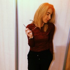 <3
