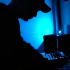 Lukas.B