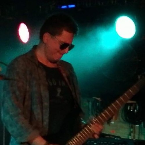 05 - Somebody Is Coming