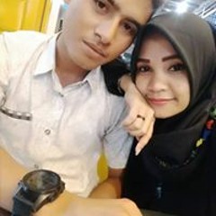 Adek Dina