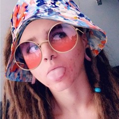 ϟϞ  ฿ɄƉƉΛĦ  ϟϞ