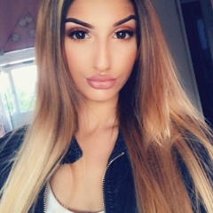 Yasmin Sarina