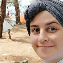 بكام الورد يا معلم