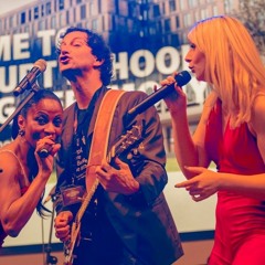 HOLLYWOOD CONNECTION BAND