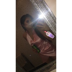 Hayley Louise Derrick